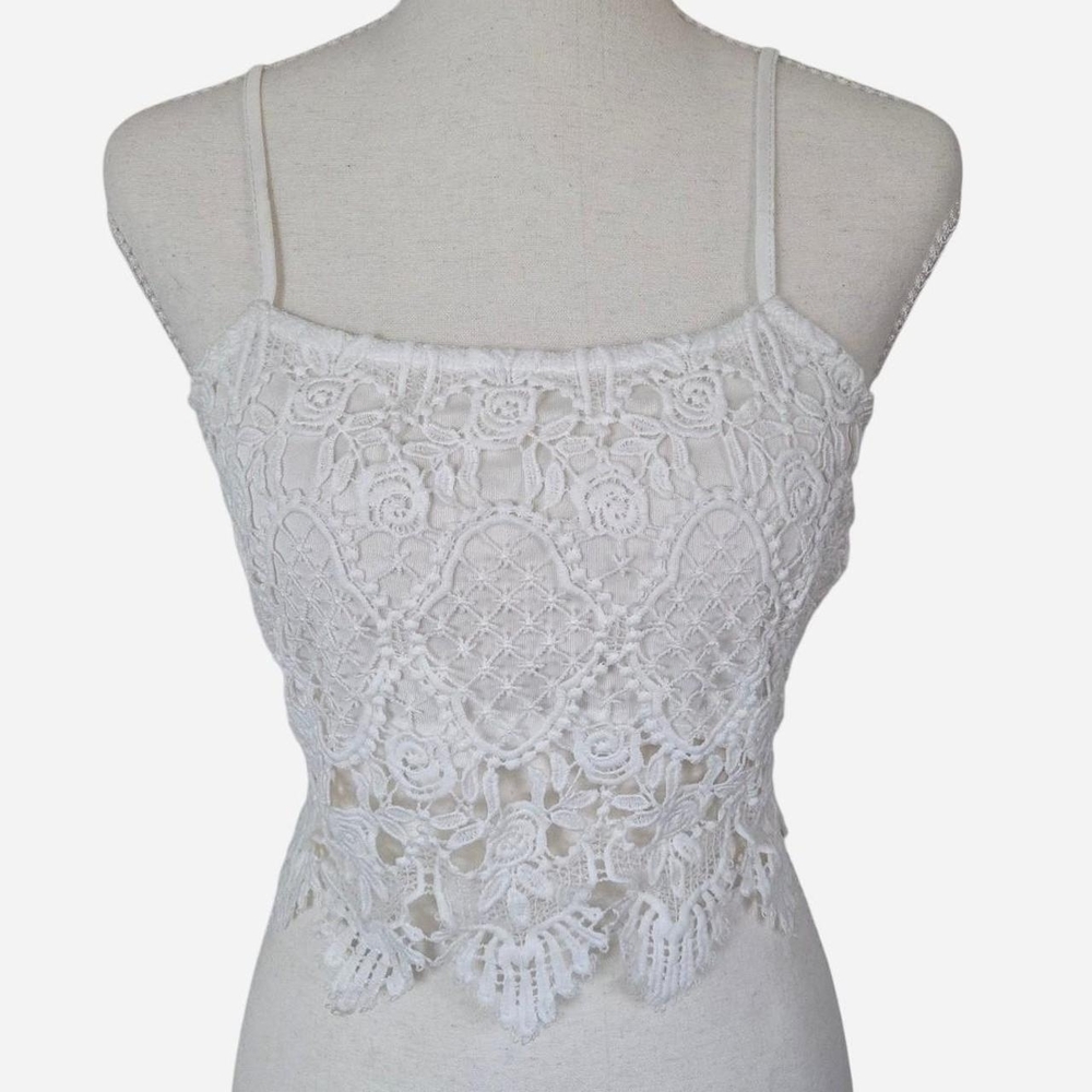 Calle Me Eden white lace crop top with adjustable straps boho festival size M - Picture 2 of 7